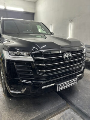 установка сетки в решетку радиатора Алматы лендкрузер 300 покраска решетка радиатора