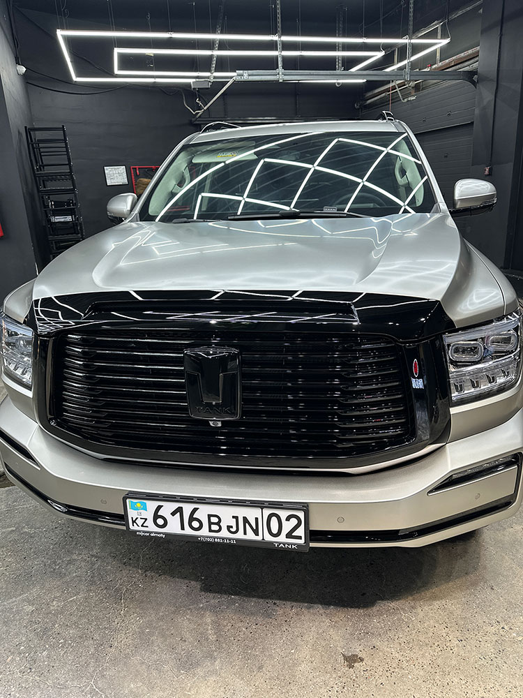 TANK 500 Антихром решетка радиатора покраска в черный цвет в Алматы autoroom kz авторум кз детейлинг