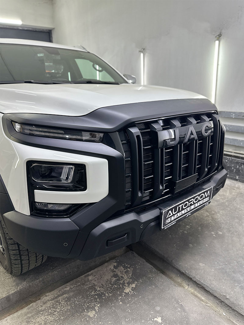 JAC решетка радиатора антихром в черный матовый и установка сетки в решетку #autoroomkz