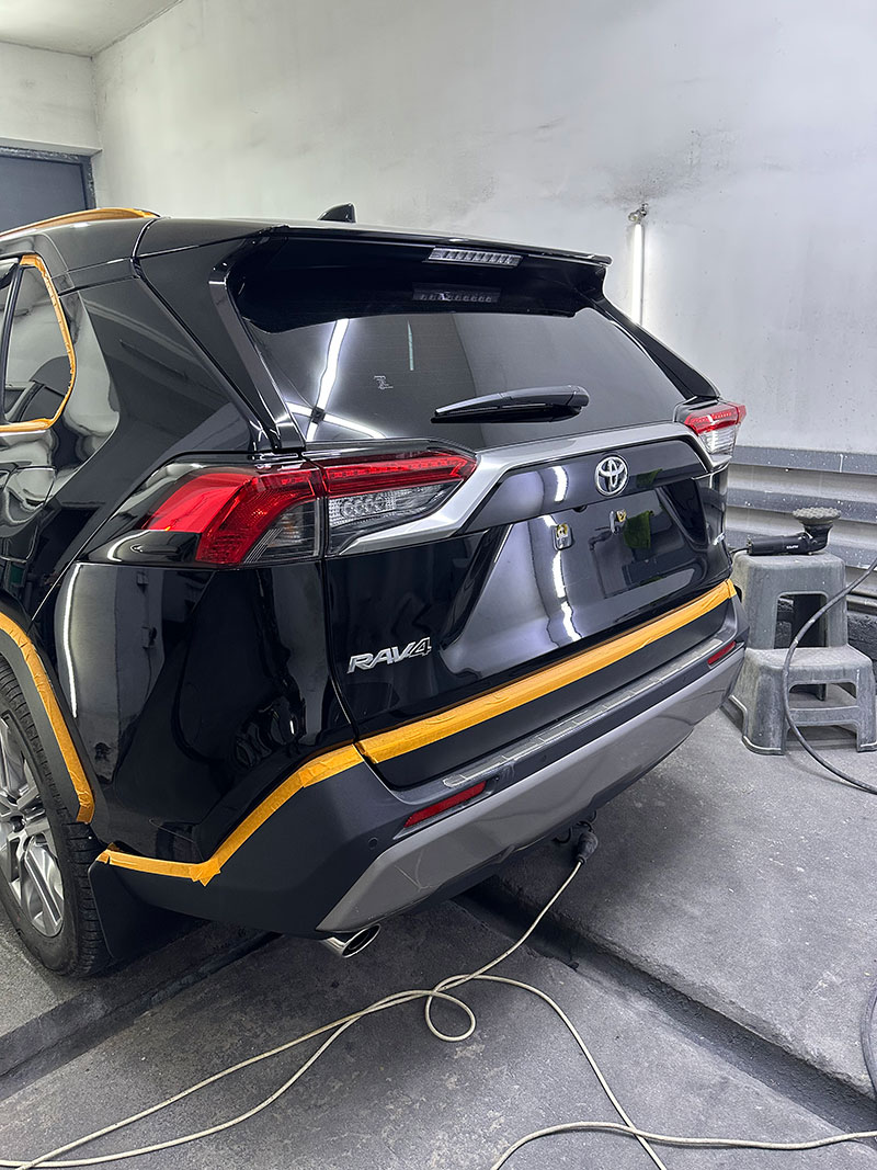 RAV 4 полировка кузова Алматы