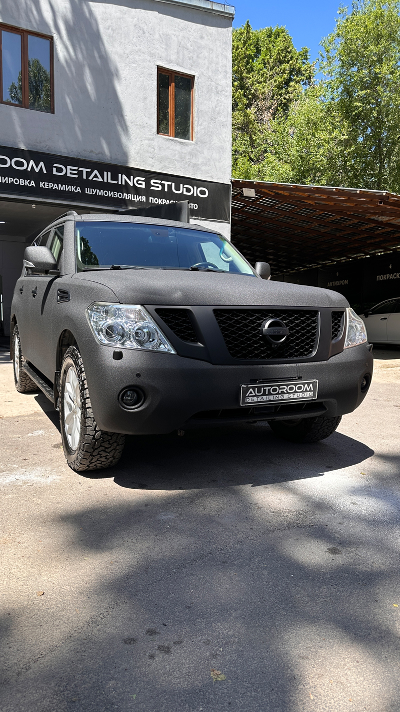 Nissan Patrol 62 в Рапторе черный цвет крупная текстура + антихром Алматы