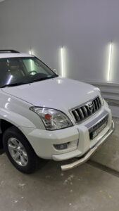 Покраска авто PRADO 120 полная покраска кузова в Алматы трехслойка белый жемчуг.