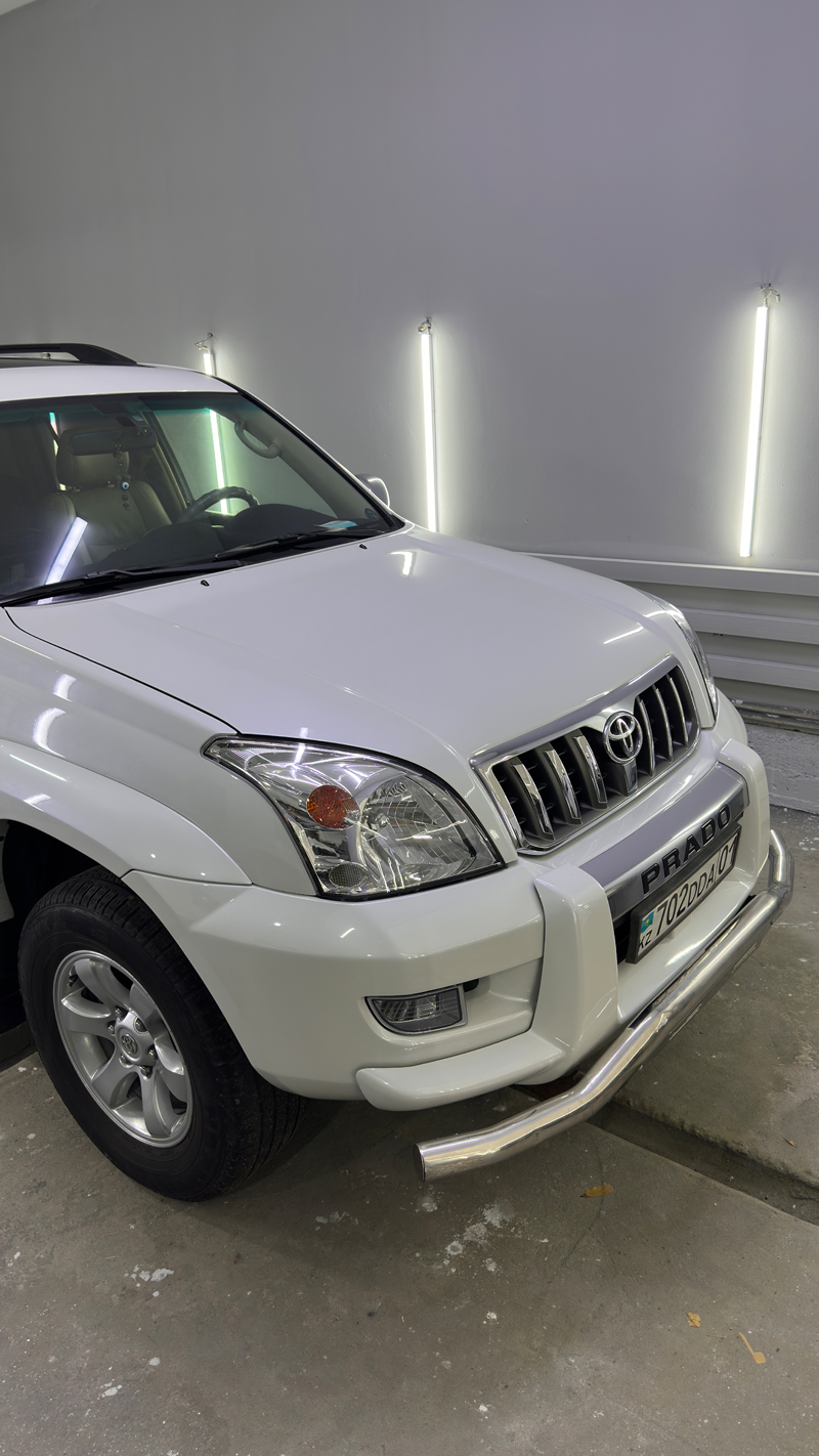 Покраска авто PRADO 120 полная покраска кузова в Алматы трехслойка белый жемчуг.